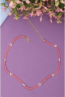 Daisy Flower Bead Necklace